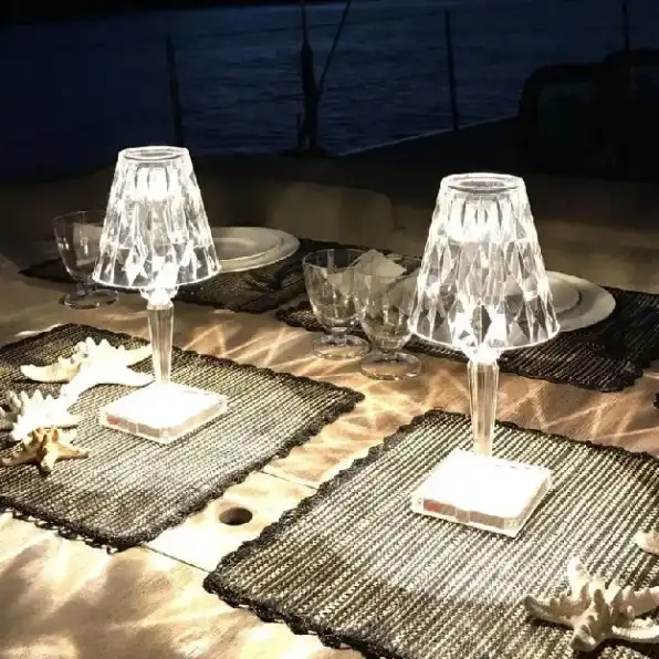 LAMPU TIDUR MODEL KRISTAL / LAMPU MEJA KRISTAL/ LAMPU HIAS 3 CAHAYA / TABLE LIGHT CRYSTAL