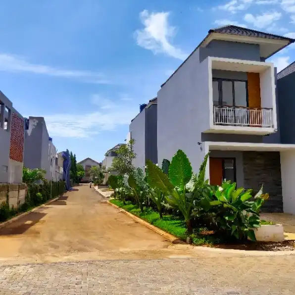 rumah 2 lantai dan murah