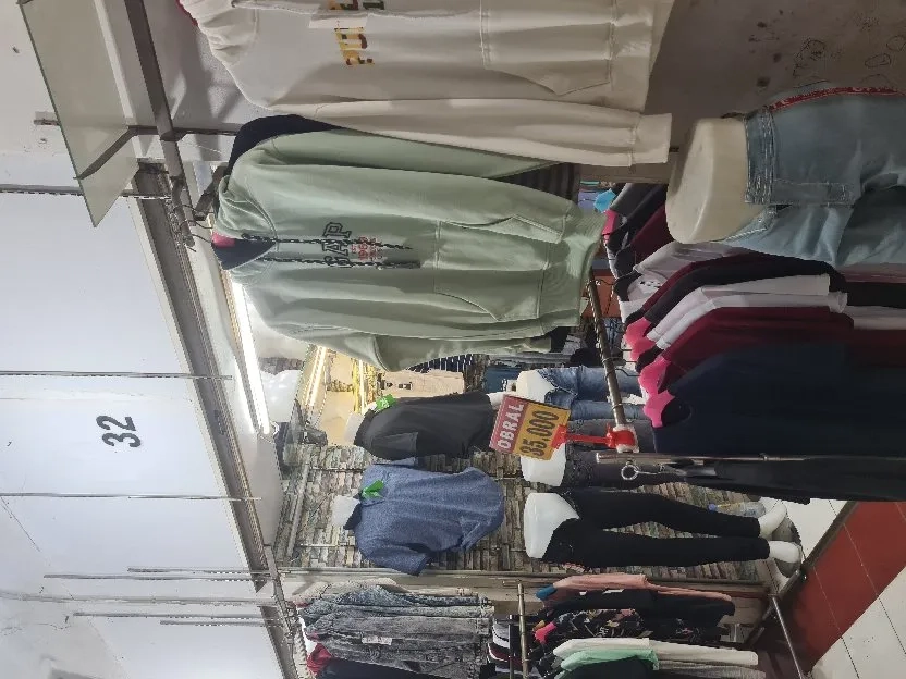 dijual tempat usaha khusus baju seperti pasar gedebage