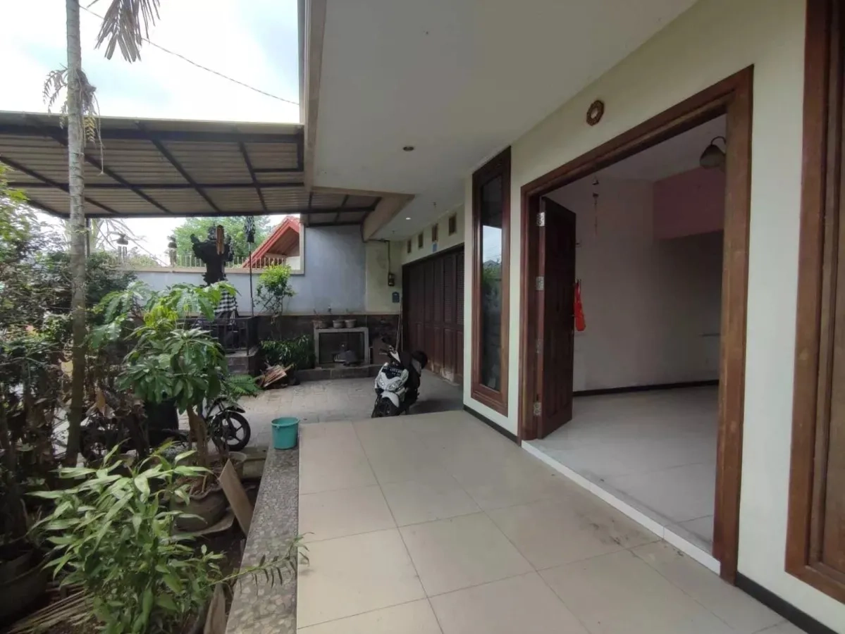 Jual Rumah Bagus 2 Lantai di Jalan Gatot Subroto Denpasar