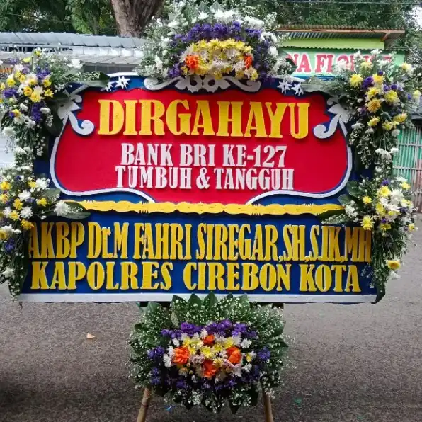 Toko Karangan Bunga Cirebon 0878-2906-0019 Puspa Pesona florist