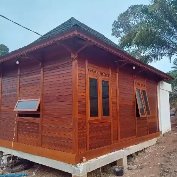 Wahyu Rumah Kayu