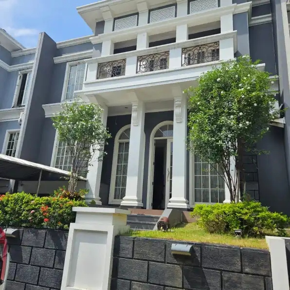 Rumah Minimalis Shm di Raffles Garden Citraland Surabaya