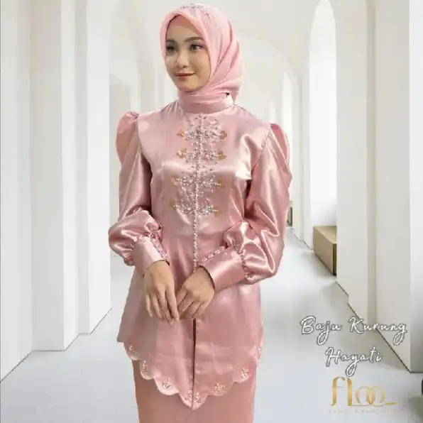 BAJU KURUNG HAYATI