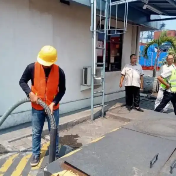 Sedot WC Paling Murah - LegonKulon-Subang