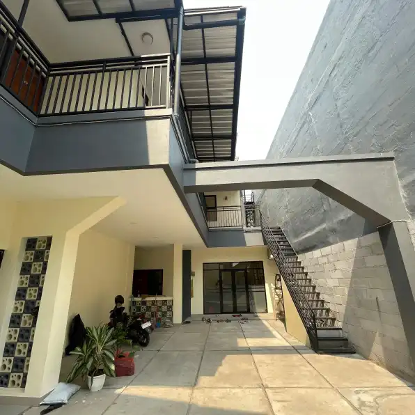 Jual Rumah Kos Kosan Strategis di Jalan Sepakat Kota Bekasi