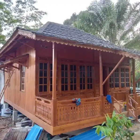 Wahyu Rumah Kayu