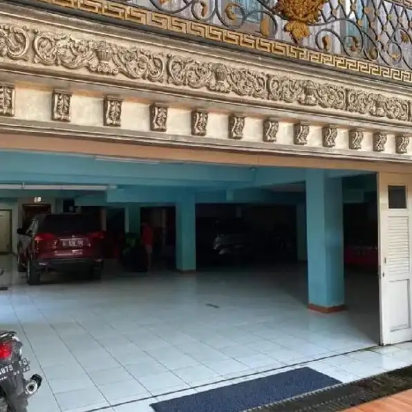 Rumah Mewah 3 Lantai + Kolam Renang Perumahan Pantai Mentari Surabaya strategis pusat bisnis