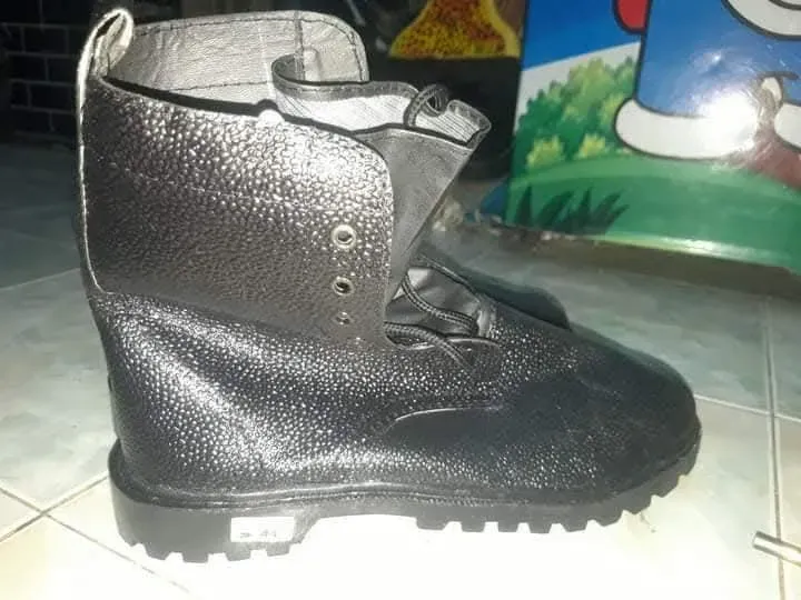DI JUAL SEPATU PDL KULIT JERUK  NO 44