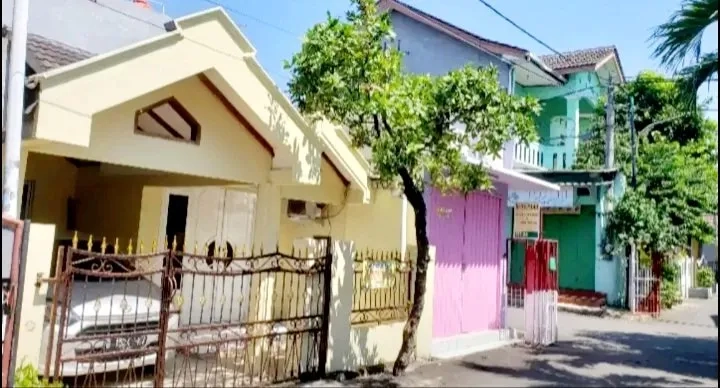 Dijual Rumah + Kios, lokasi Pondok Ungu Permai, Bekasi Utara.