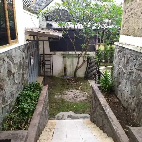 Sewa rumah di Perum Taman Mutiara 1B no 7, Cimahi Tengah