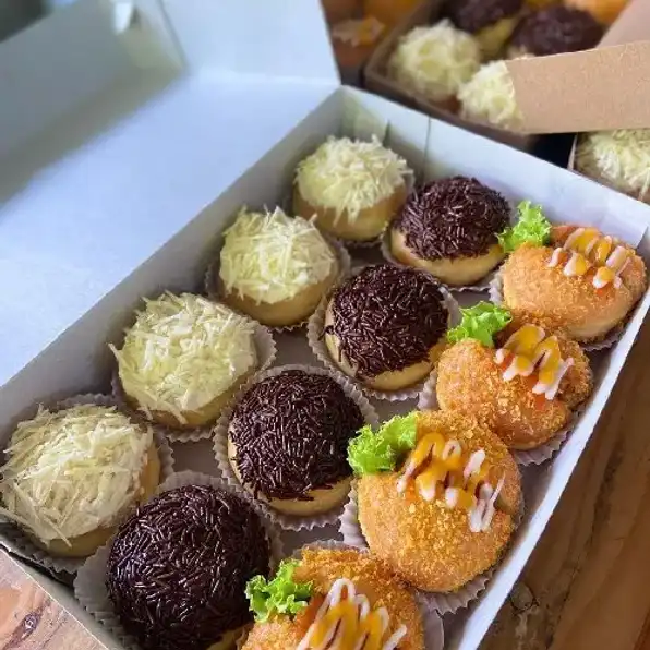 Bolen Enak Gurih Bomboloni Donat Kue Cake Aneka Camilan Cemilan Rumahan