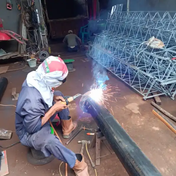 Penangkal petir Rumah Di madura