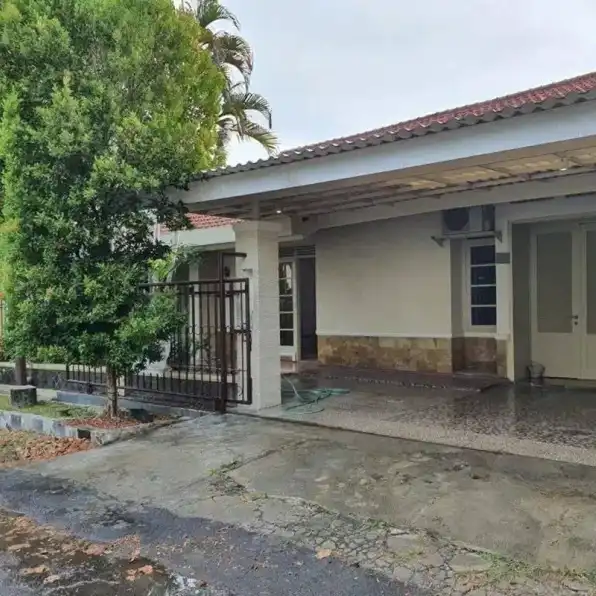 Jual Rumah Bagus Siap Dihuni di Medokan Asri Tengah Surabaya