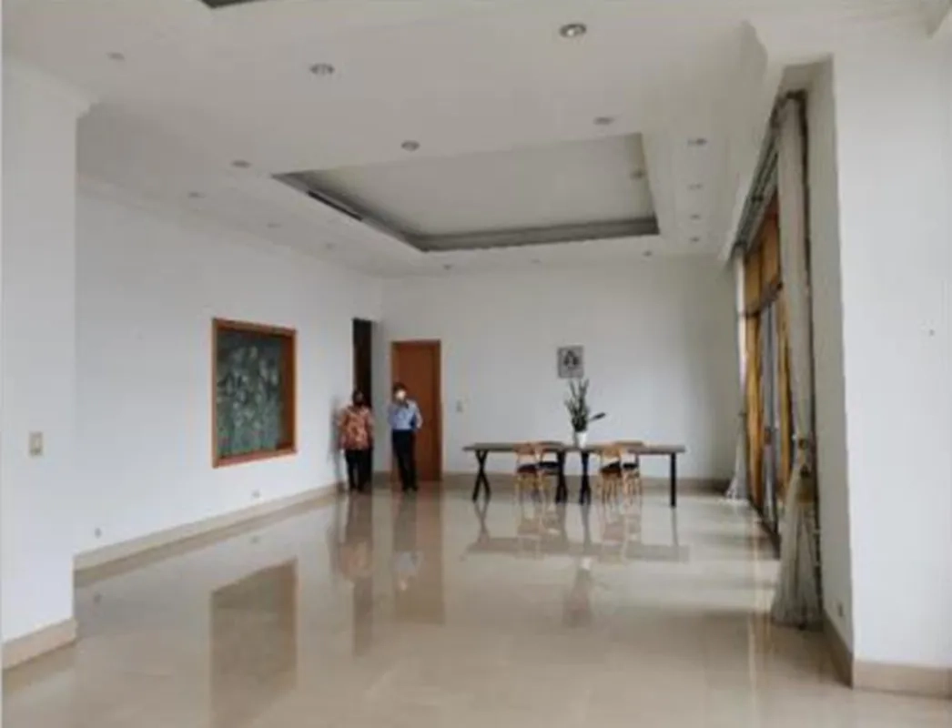 Jual Apartemen di Ritz Carlton Jakarta Selatan Bagus Siap Huni