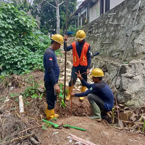 Ahli Pasang Penangkal Petir Terbaik Di Kota Serang Banten...