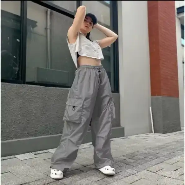 Cargo Pants Wanita Highwaist Loose Korean Style - Celana Kargo Wanita Terbaru