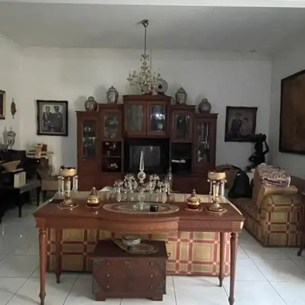 Jual Rumah Lama Bagus di Jalan Haji Noor Jakarta Selatan