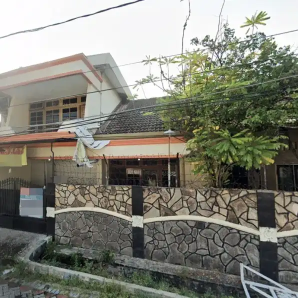 Rumah 2 Lantai di Dukuh Kupang Barat Kota Surabaya