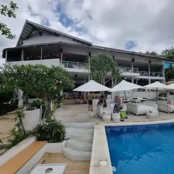 Dijual Beach Club Loss Pantai Balangan Jimbaran Kuta Selatan