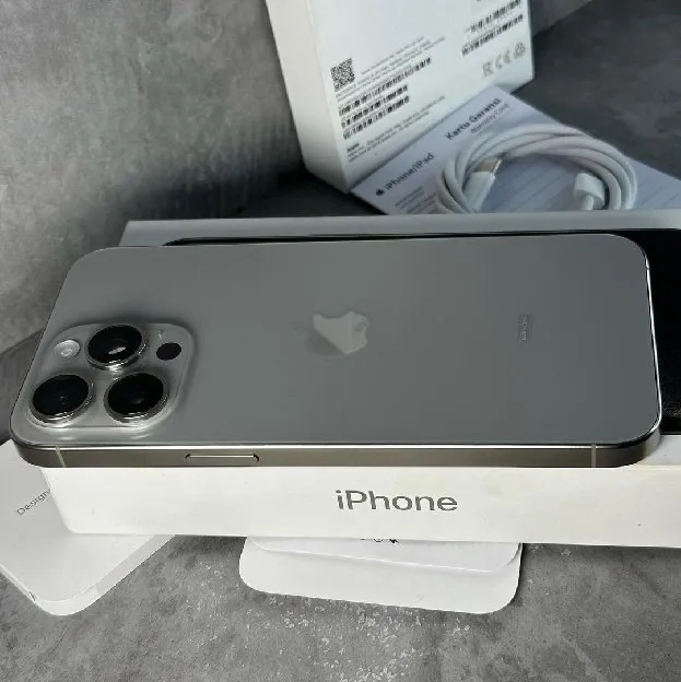 I-Phone 15 Pro Max 256GB