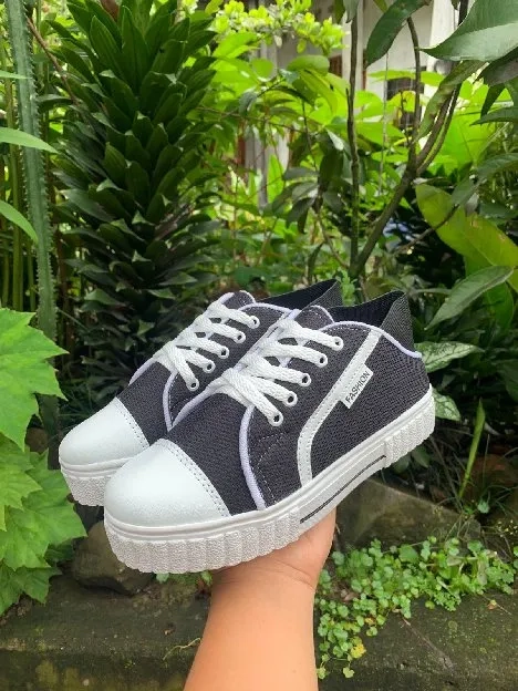 Sneakers Korean Style HAIJIN Wanita Terbaru 