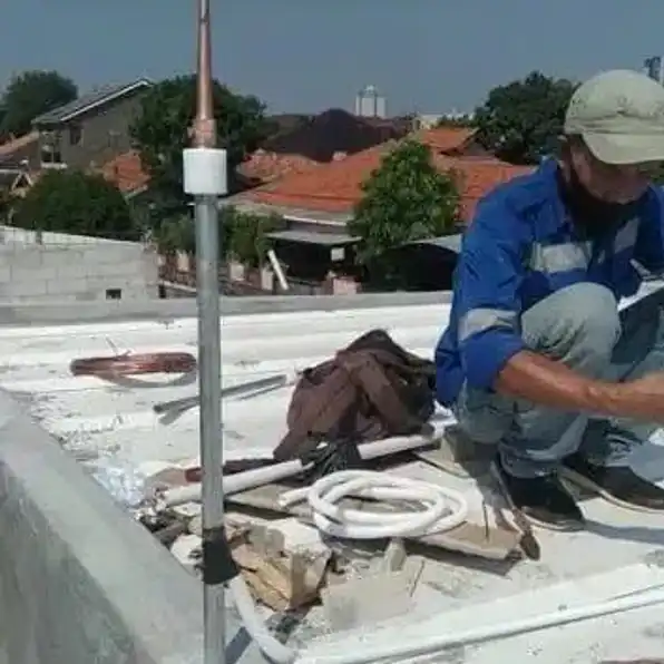 Ahlinya Instalasi Grounding Penangkal Petir Rumah Kantor 