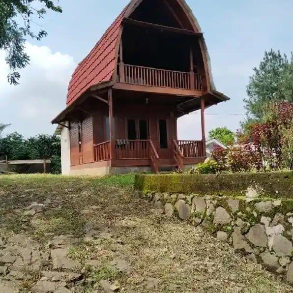 Wahyu Rumah Kayu