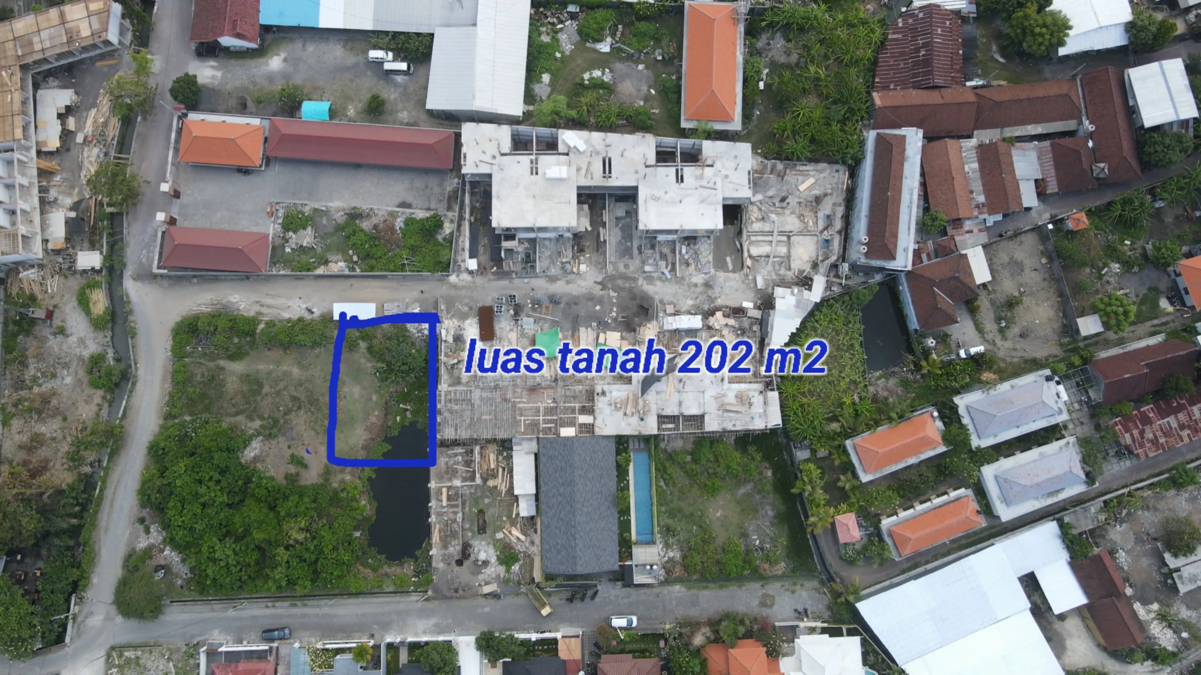 Dijual tanah 202 m2 di Kuta Family Kerobokan dkt Seminyak Bali