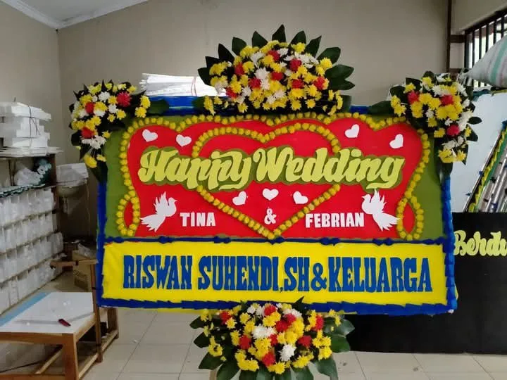 Toko Bunga Cilimus Kuningan 0895-4013-33600 Rizqi Florist