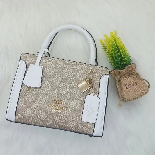 Tas Selempang Wanita Import Terbaru Termurah