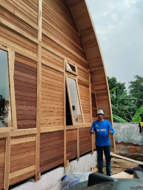 Wahyu Rumah Kayu