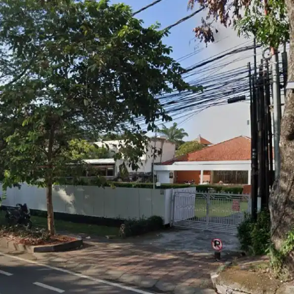 Diju 11,55 are Free Rumah, Jl. Raya Puputan Depan PLAZA RENON Denpasar