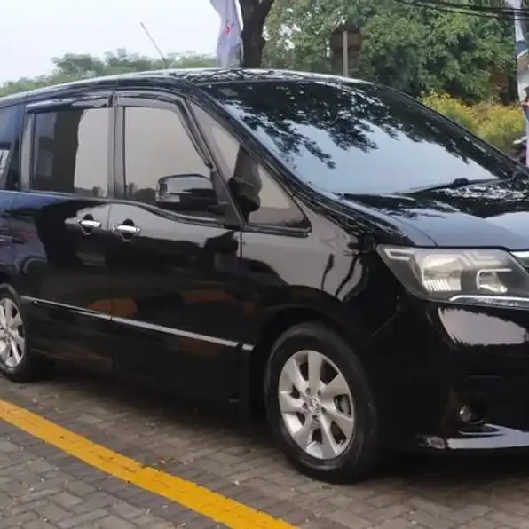 2014 Nissan serena hws 2.0 matic