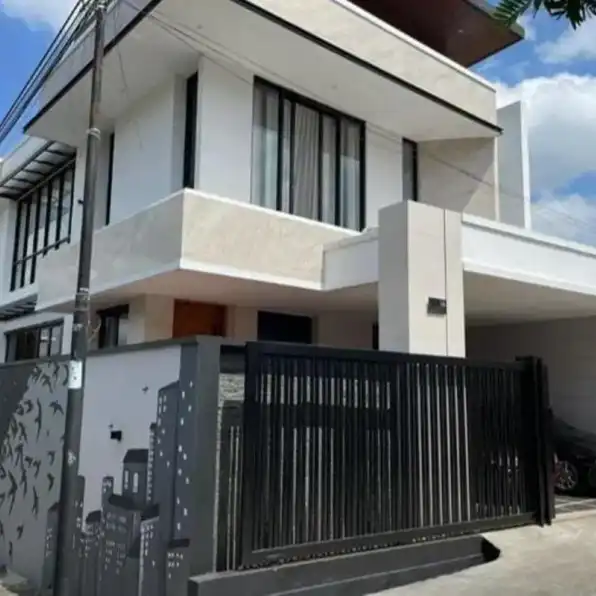 Rumah Mewah Minimalis di Jalan Imam Bonjol Kota Batu