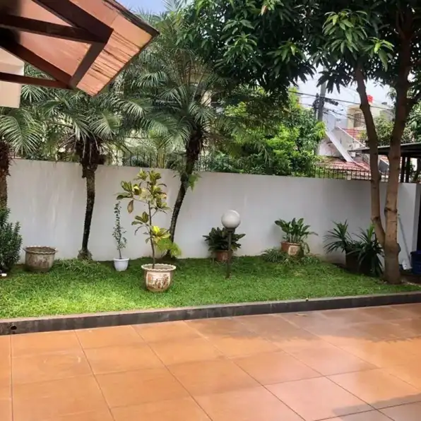 Jual Rumah Bintaro Tangerang Selatan di Jalan Camar Shm