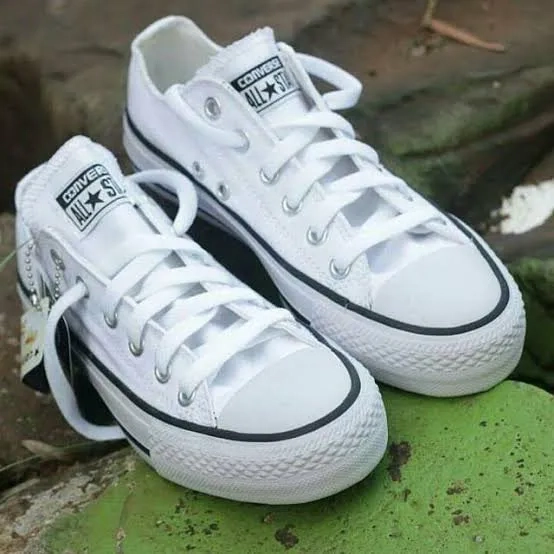 Sepatu Converse All Star Pendek - dmn