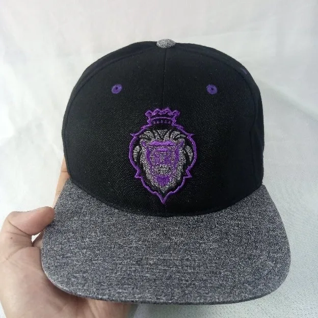 Topi Snapback Everett Royals Football Zephyr Limited Edition