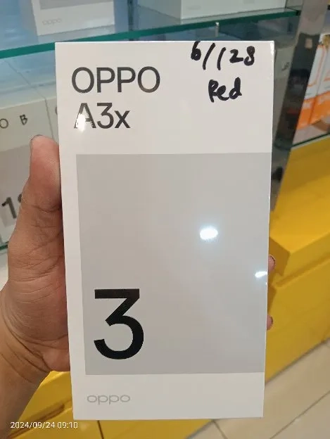 Oppo A3X Ram 4/ Kapasitas Penyimpanan 64 GB 