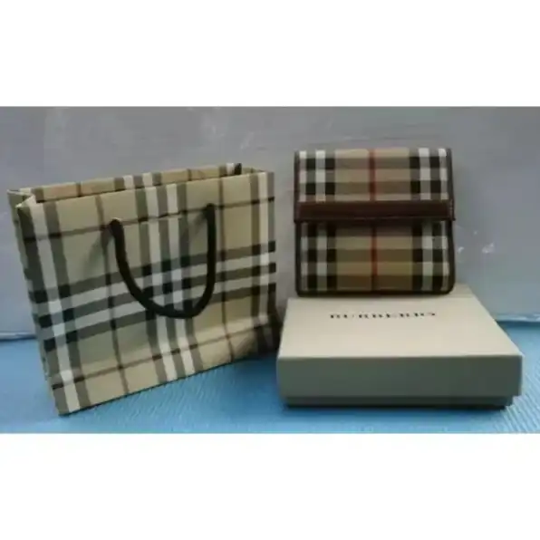 Burberry Original Dompet Wanita - Women Purse / Wallet