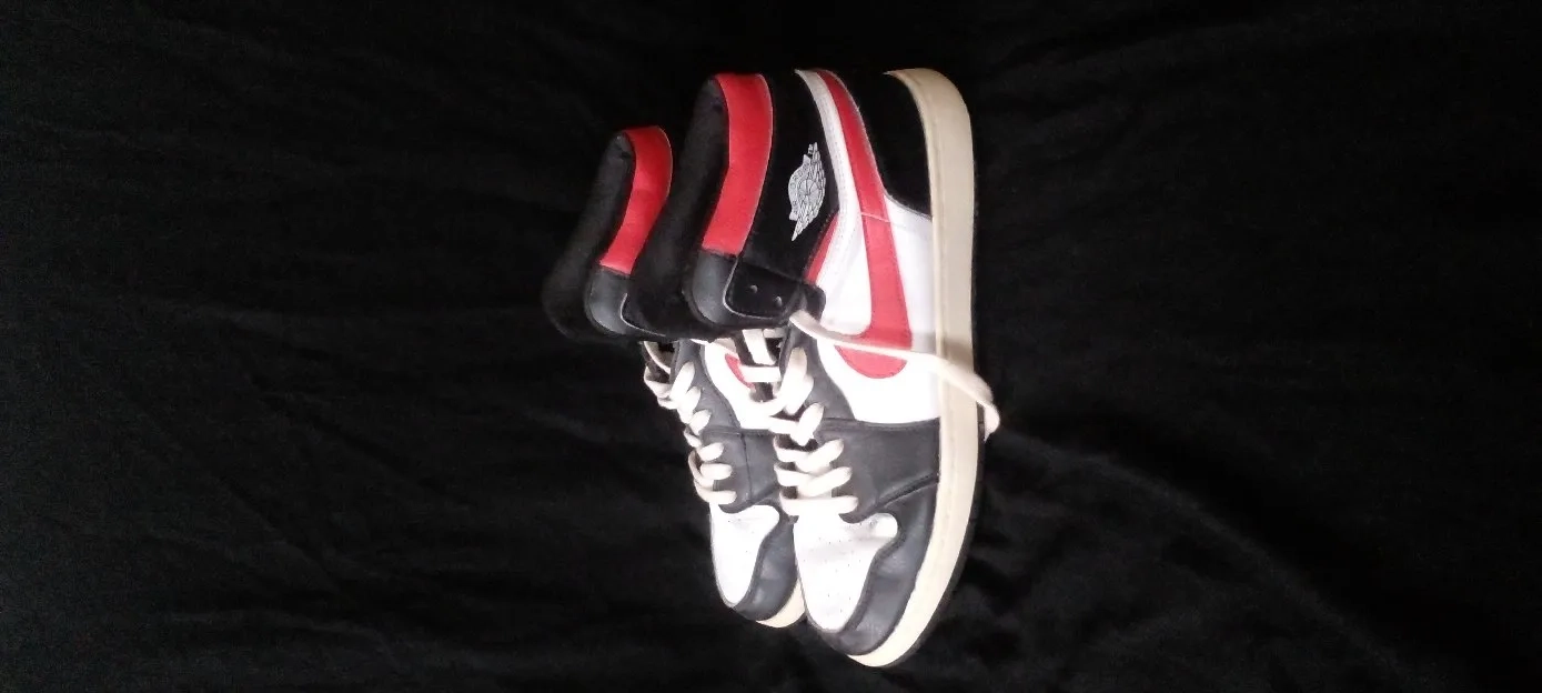 sepatu nike aj1 mid second