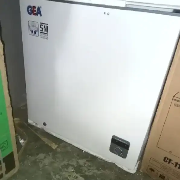 Cuci gudang NEW GEA Chest Freezer AB-208R Garansi