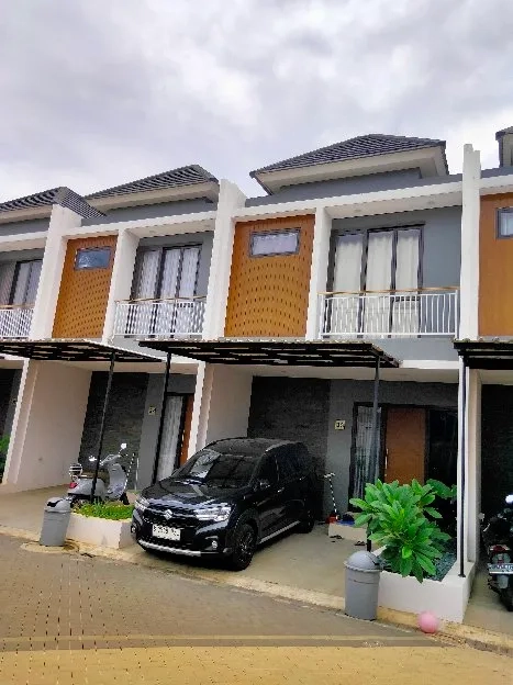 Rumah 2 lantai dan siap huni