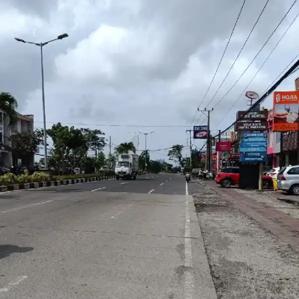 Dijual RUKO 2LT, Jl. Sunsetroad Seminyak Legian Kuta