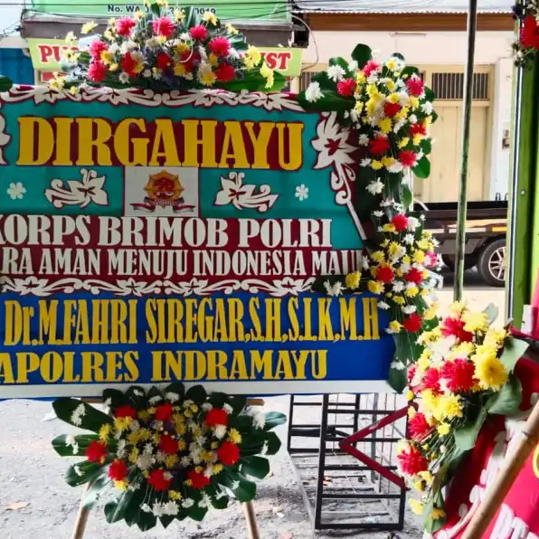 Toko Florist Cirebon 0878-2906-0019 Puspa Pesona Florist