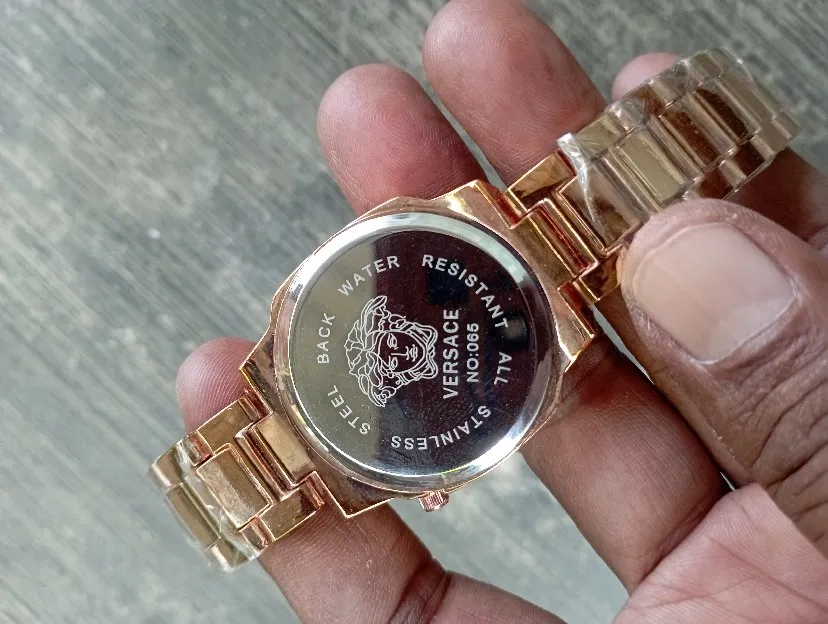 JAM TANGAN VERSACE