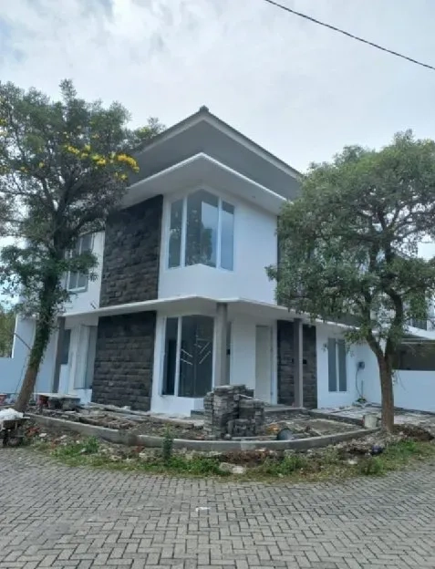 Dijual Rumah 2 Lantai di Bukit Palma,Citraland - Surabaya Barat   