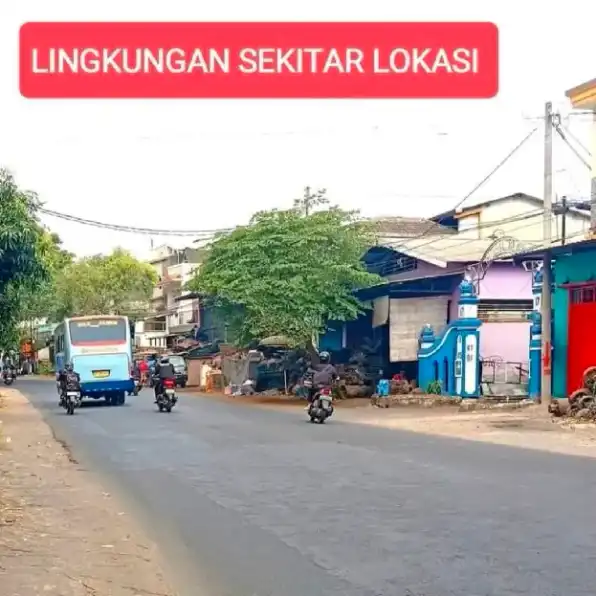 RUMAH TEPI JALAN RAYA JEBRES SURAKARTA 