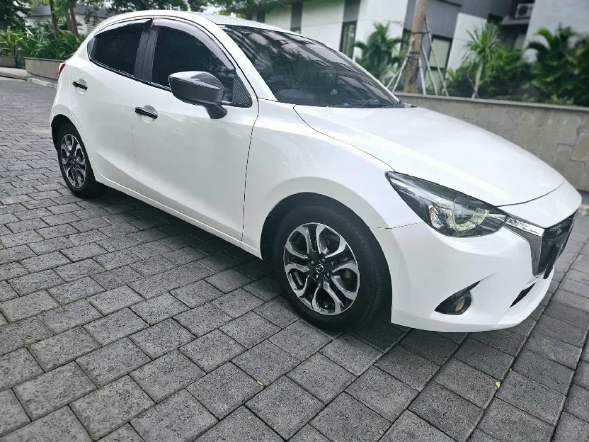 mazda 2 hatchback 1.5 GT