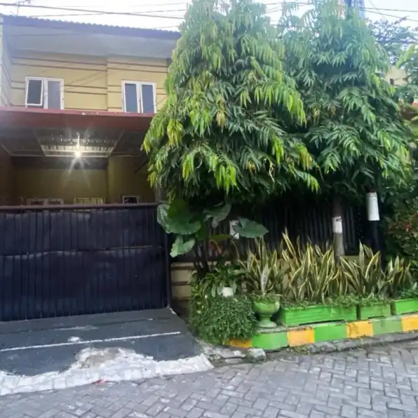 Rumah dan Tempat Usaha Toko di Gunungsari Indah Surabaya